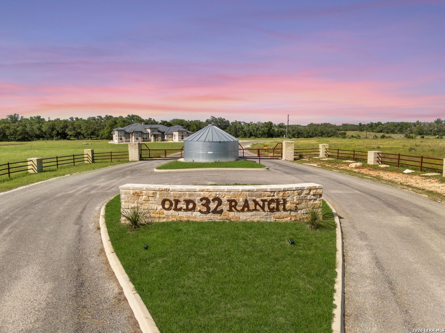 618 Windmill Ridge Drive Blanco TX 78606