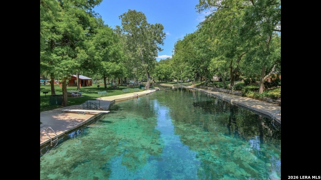 381 Lakeview New Braunfels TX 78130