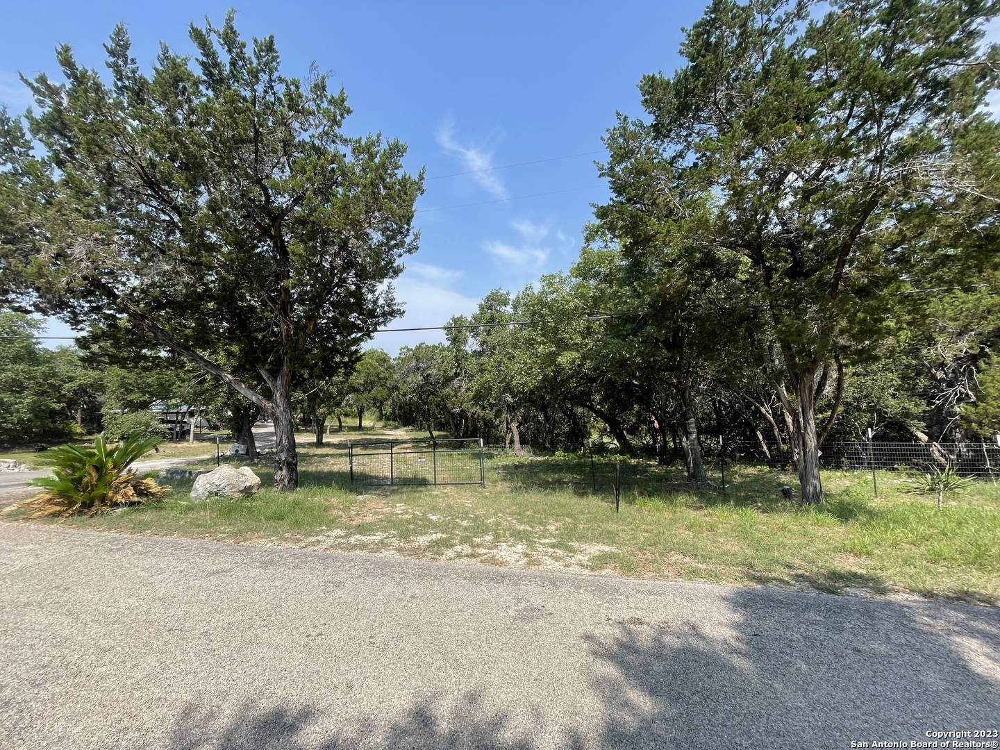 2184 Lakeshore Canyon Lake TX 78133
