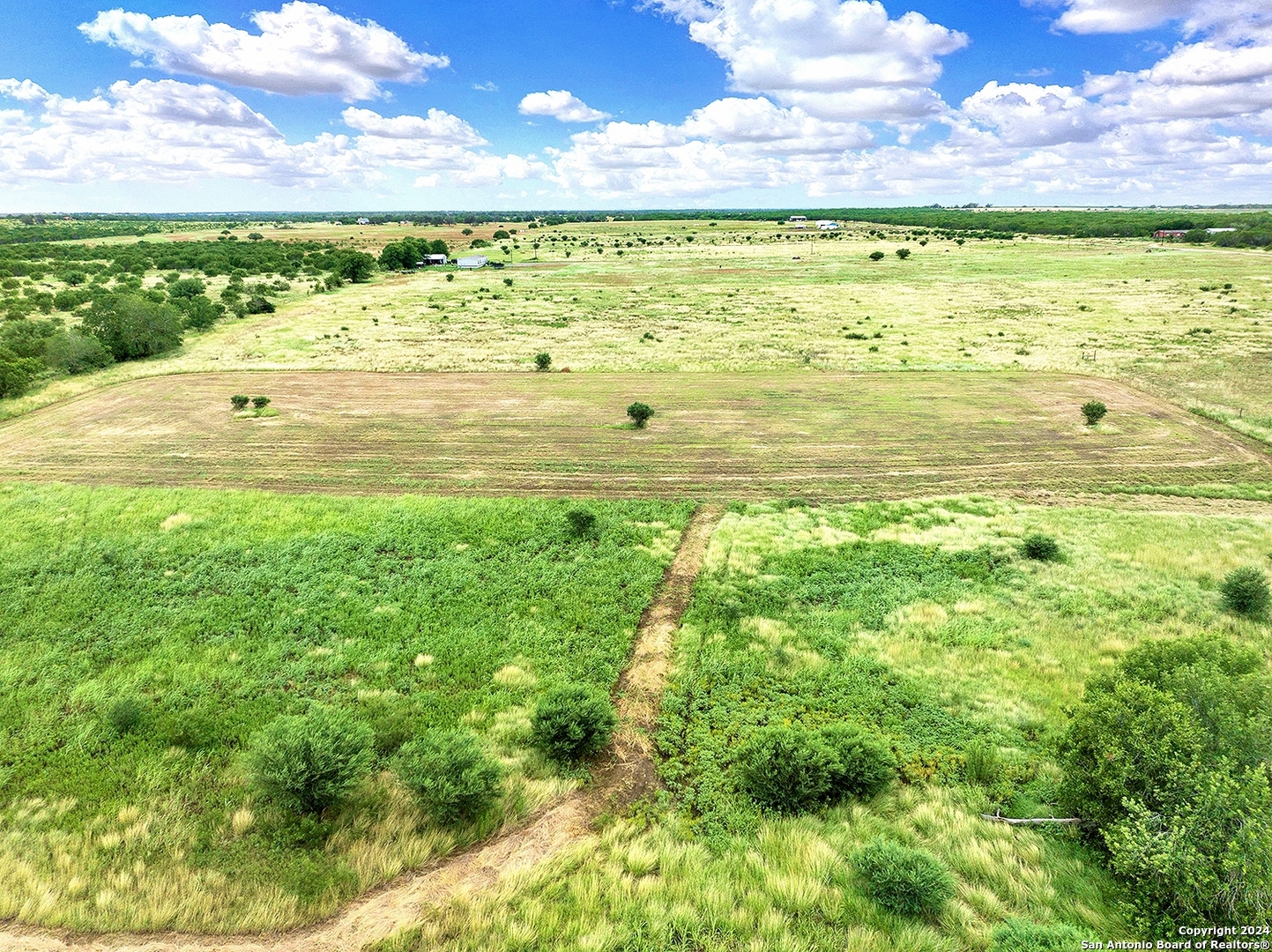 3192 Atascosa County Road 101 Floresville TX 78114
