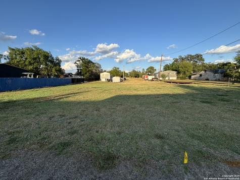 Tbd N Water Street Pleasanton TX 78064