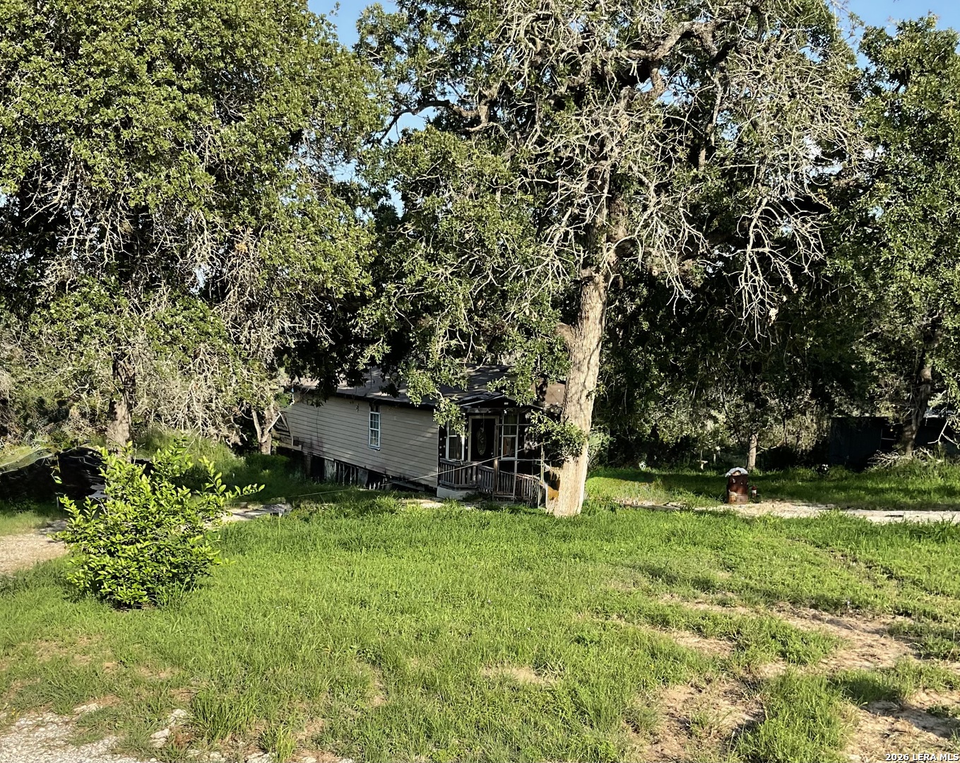 127 Little Creek Drive Floresville TX 78114