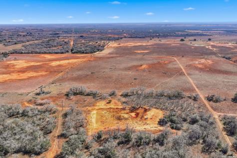 1895 County Road 448 Stockdale TX 78160