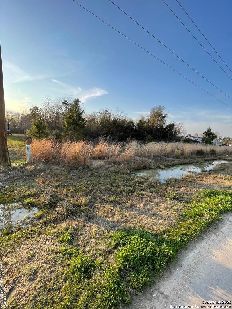 226 County Road 5117 Cleveland TX 77327