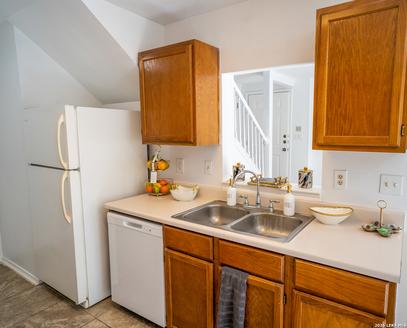 6014 Loch Maree San Antonio TX 78240