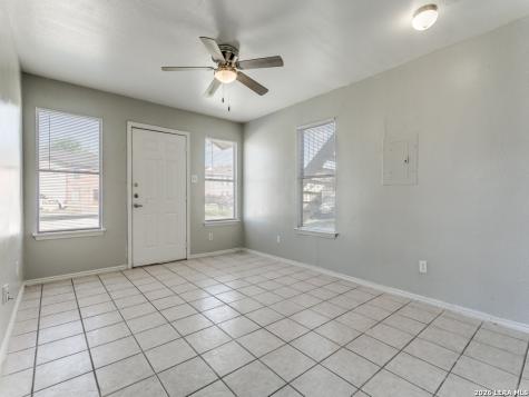 7575 Windsor Oaks San Antonio TX 78239