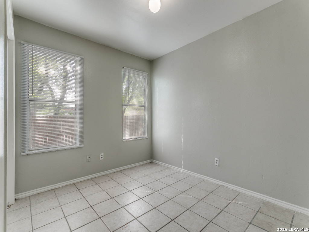 7575 Windsor Oaks San Antonio TX 78239