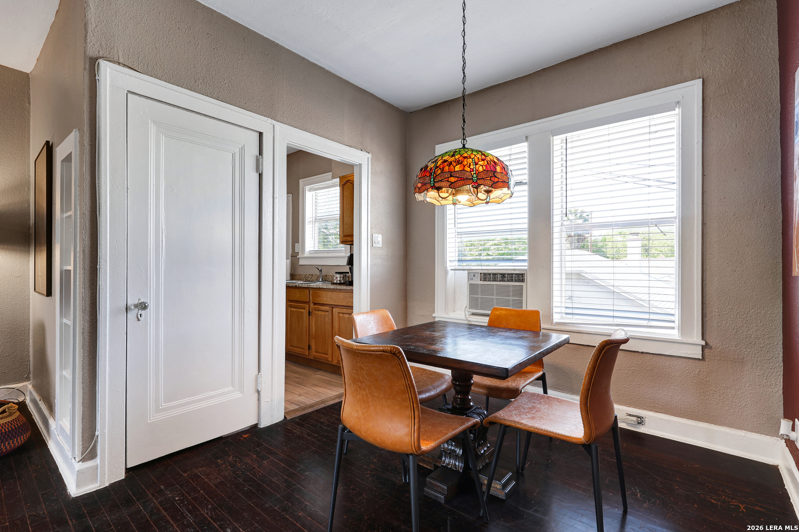 423 E Ashby Place San Antonio TX 78212