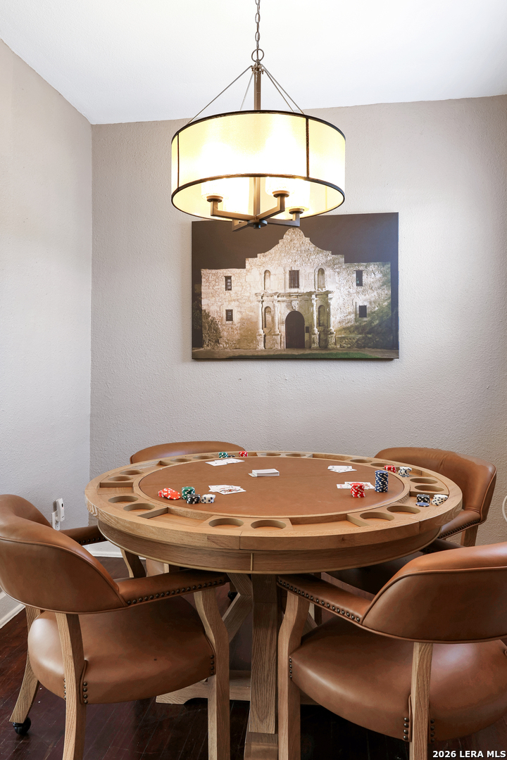 423 E Ashby Place San Antonio TX 78212
