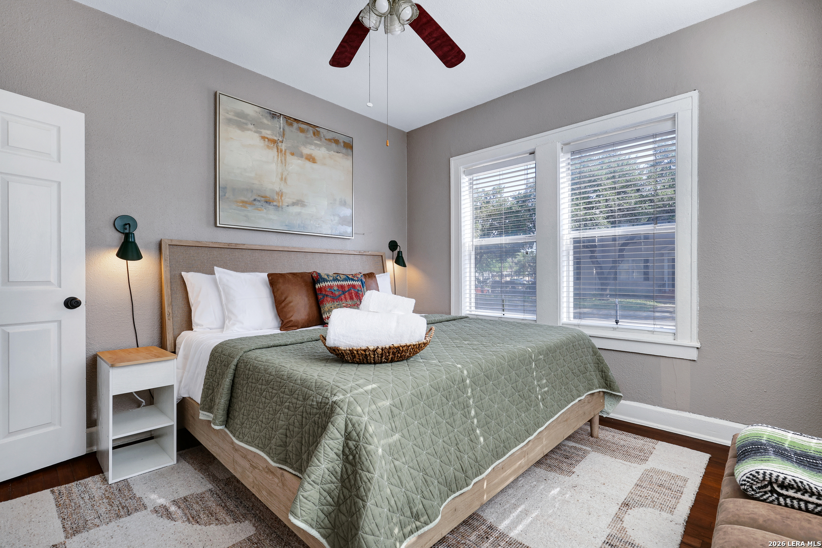 423 E Ashby Place San Antonio TX 78212