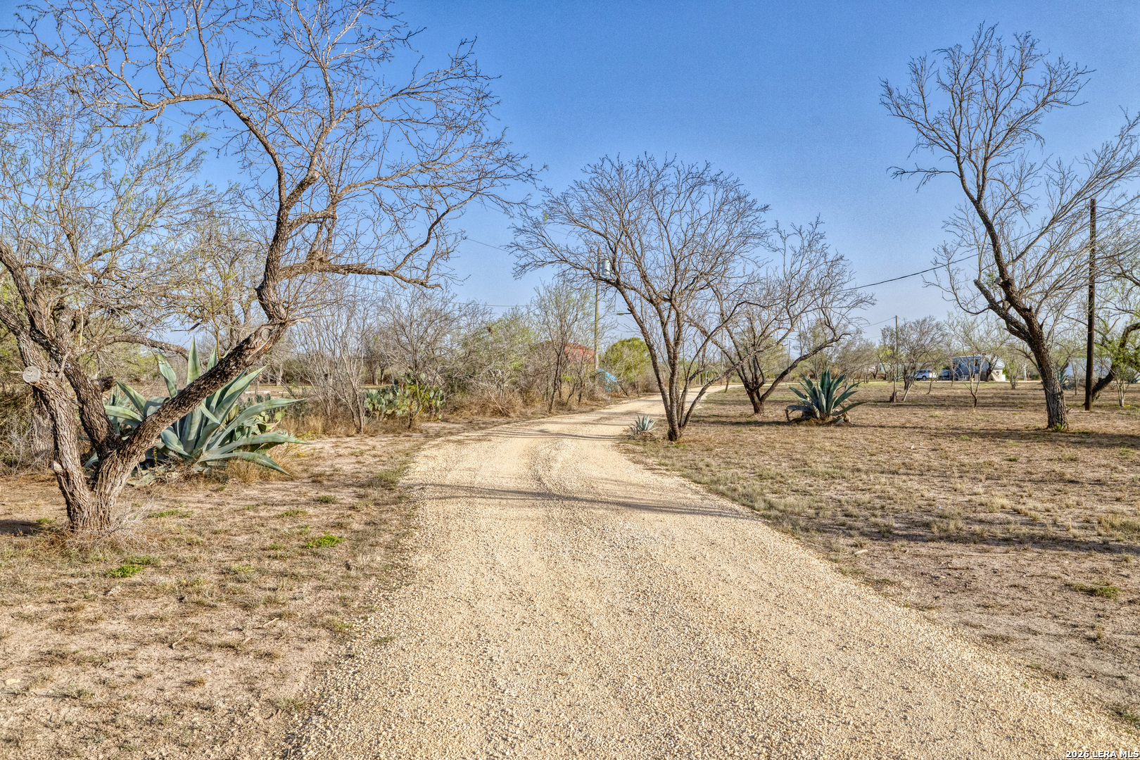 1509 Westward Trail Uvalde TX 78801