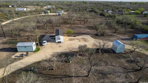 1509 Westward Trail Uvalde TX 78801