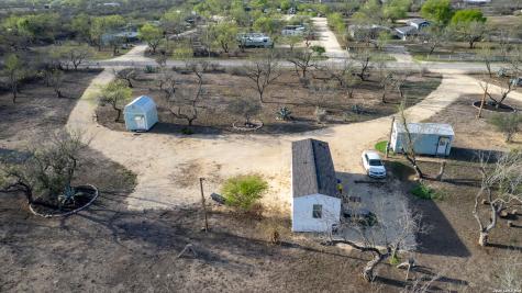 1509 Westward Trail Uvalde TX 78801