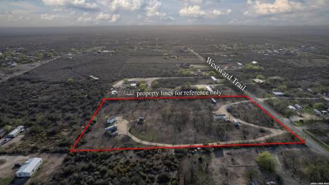1509 Westward Trail Uvalde TX 78801