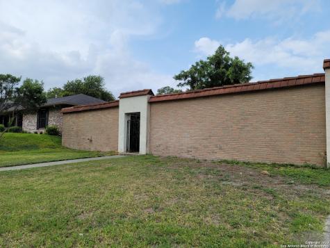 4013 Burning Tree Drive San Antonio TX 78240