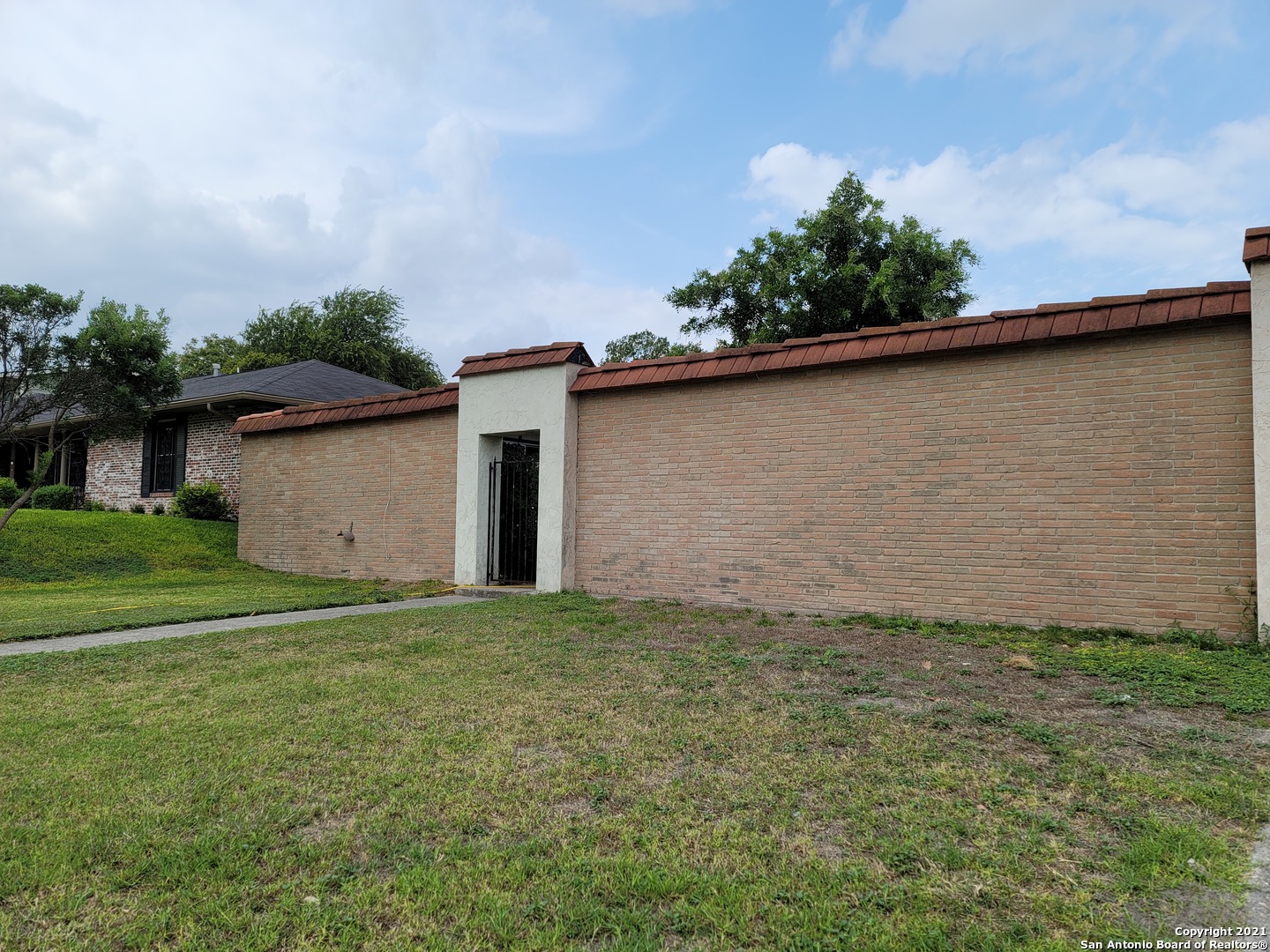 4013 Burning Tree Drive San Antonio TX 78240