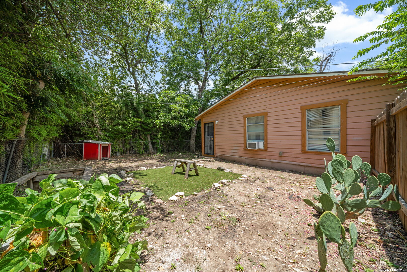 1023 W French Place San Antonio TX 78212