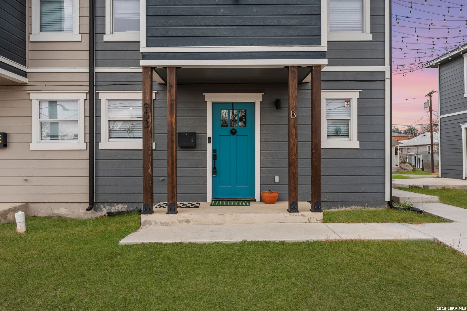 903/907 Dawson San Antonio TX 78202