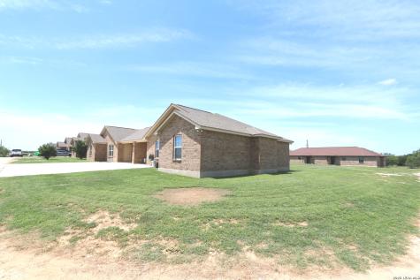16020 Us Highway 87 Adkins TX 78101