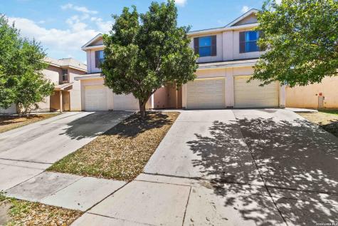 10718 Mathom Landing Universal City TX 78148