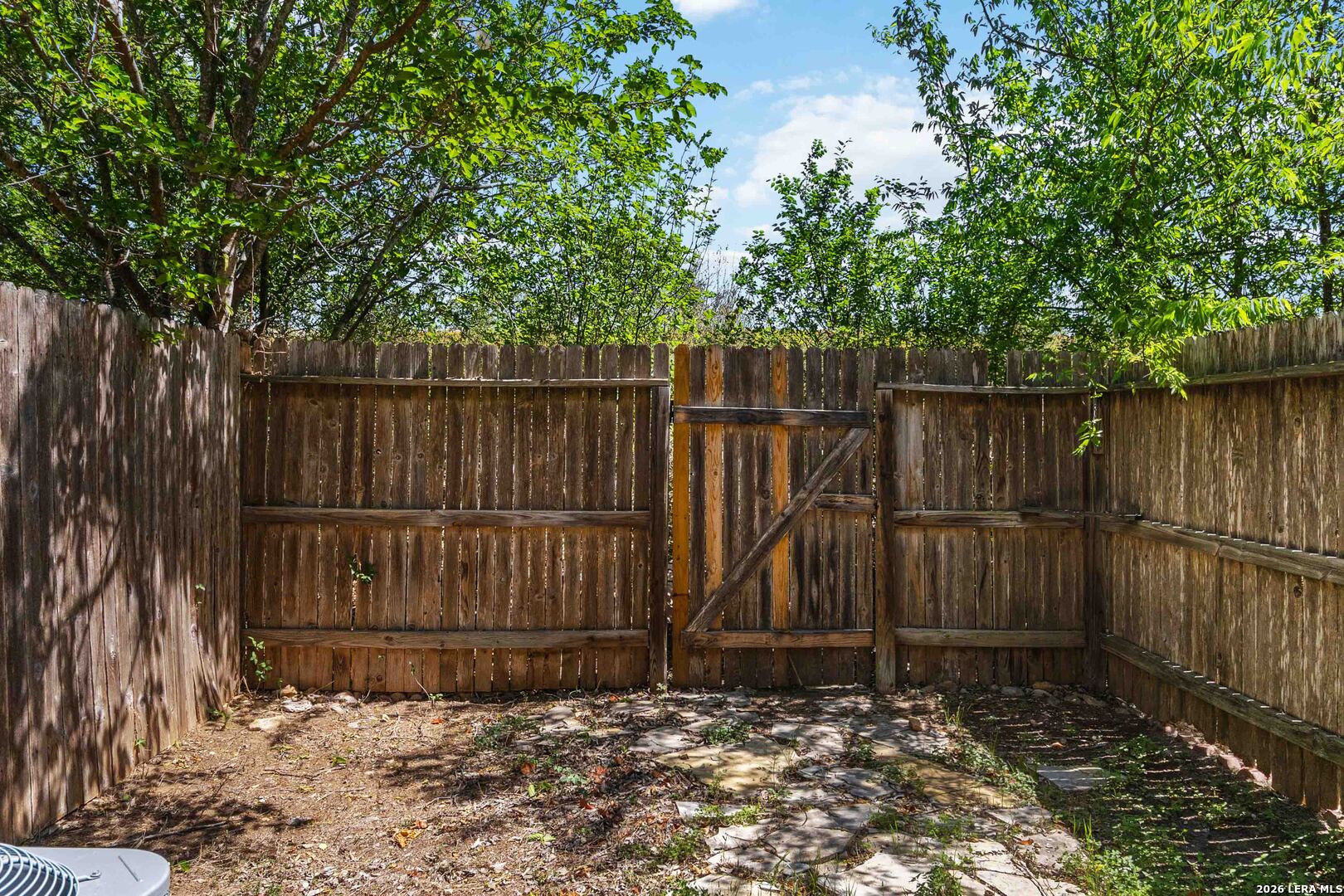10718 Mathom Landing Universal City TX 78148