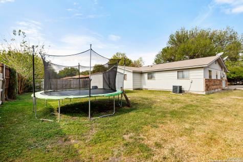 215 Redbud Lane New Braunfels TX 78130