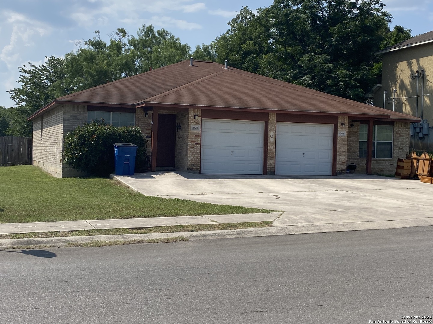 1003/1005 Misty Acres Drive New Braunfels TX 78130