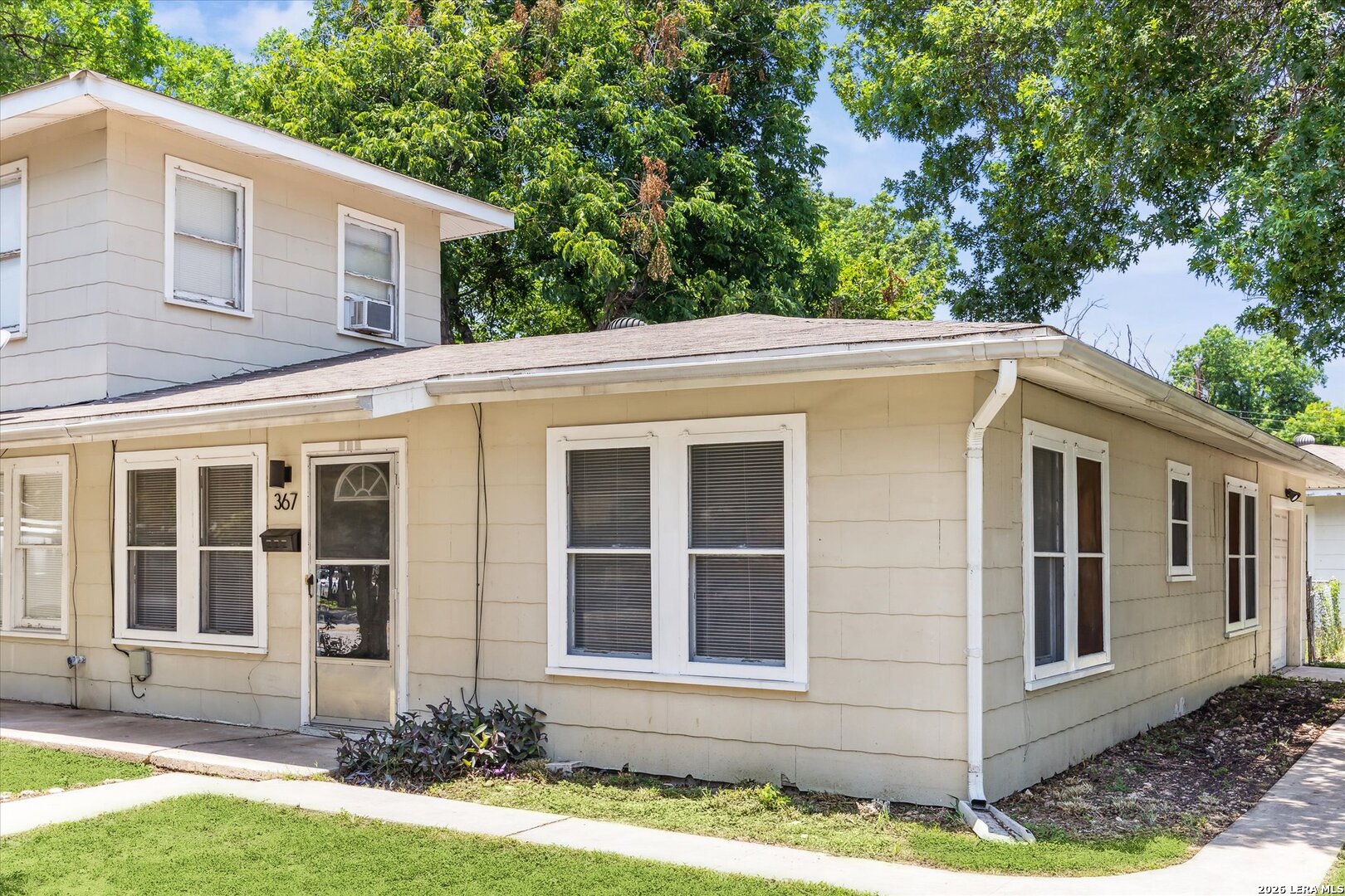 369 Babcock San Antonio TX 78201