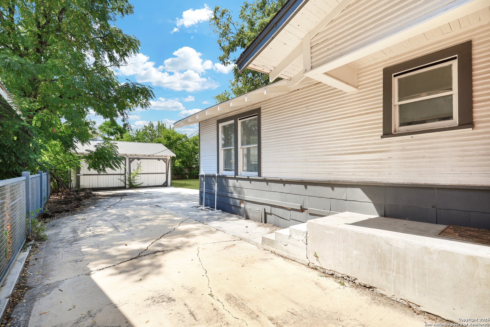 522 E Myrtle San Antonio TX 78212
