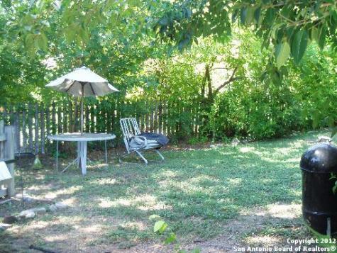 215 W Ridgewood Court San Antonio TX 78212