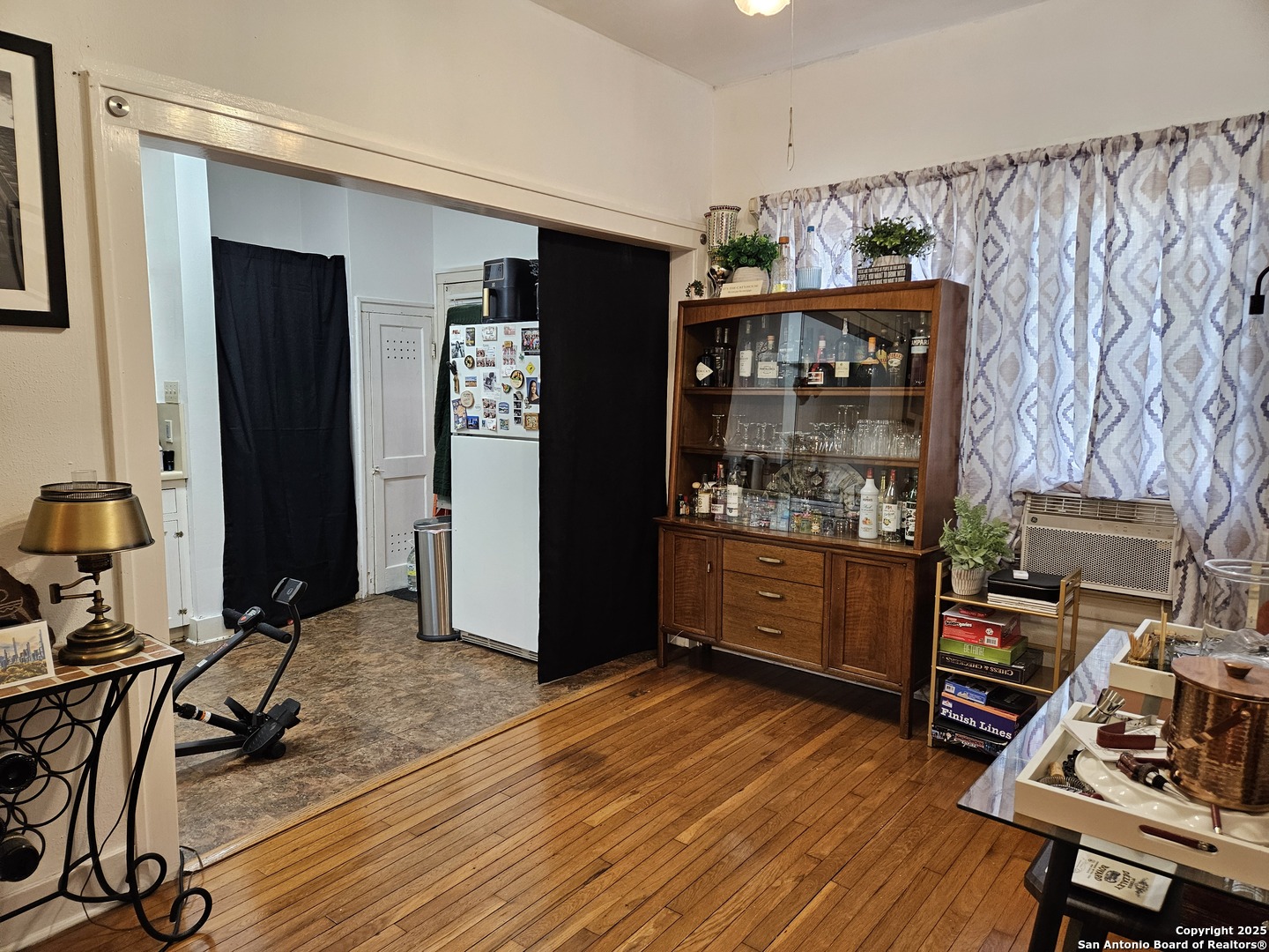 215 W Ridgewood Court San Antonio TX 78212