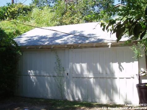 215 W Ridgewood Court San Antonio TX 78212