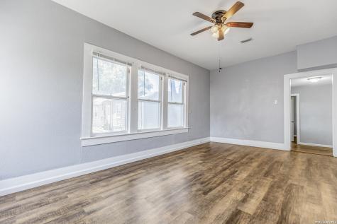 525-527 Mckinley San Antonio TX 78210