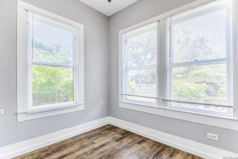 525-527 Mckinley San Antonio TX 78210