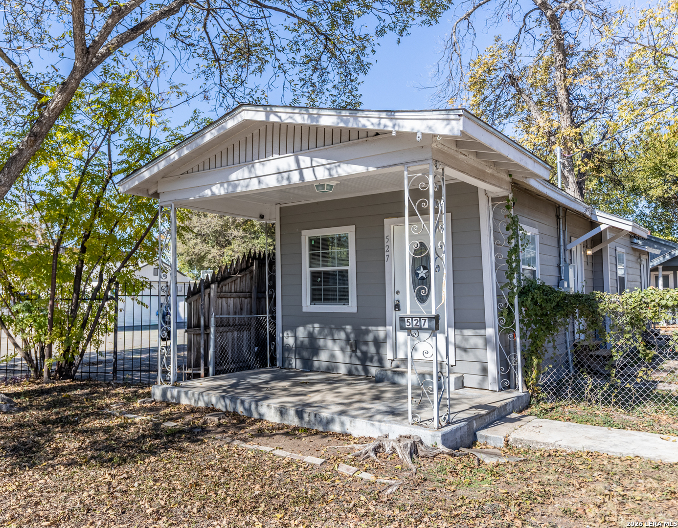 525-527 Mckinley San Antonio TX 78210