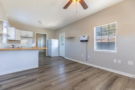 525-527 Mckinley San Antonio TX 78210