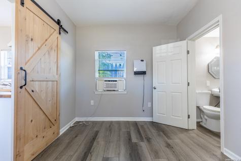 525-527 Mckinley San Antonio TX 78210