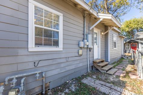 525-527 Mckinley San Antonio TX 78210