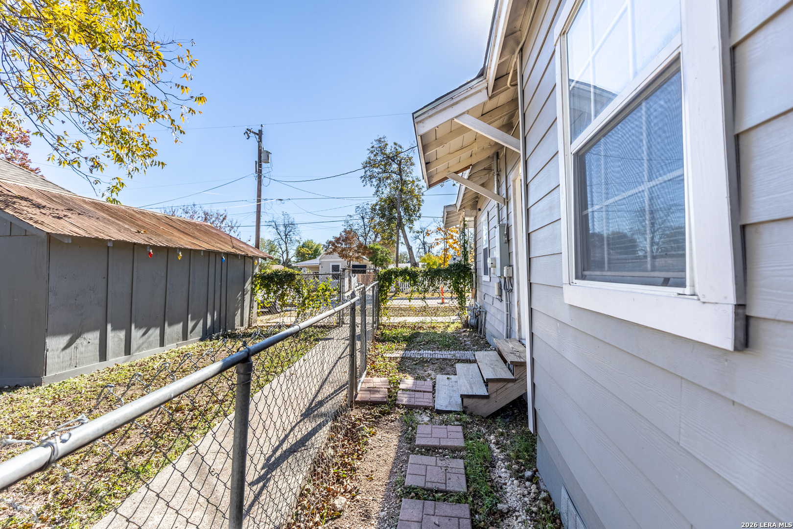 525-527 Mckinley San Antonio TX 78210