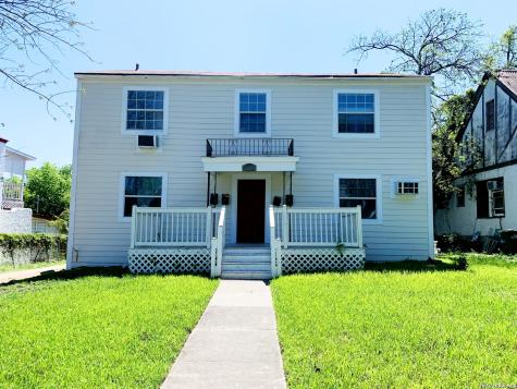 1524 W Woodlawn San Antonio TX 78201