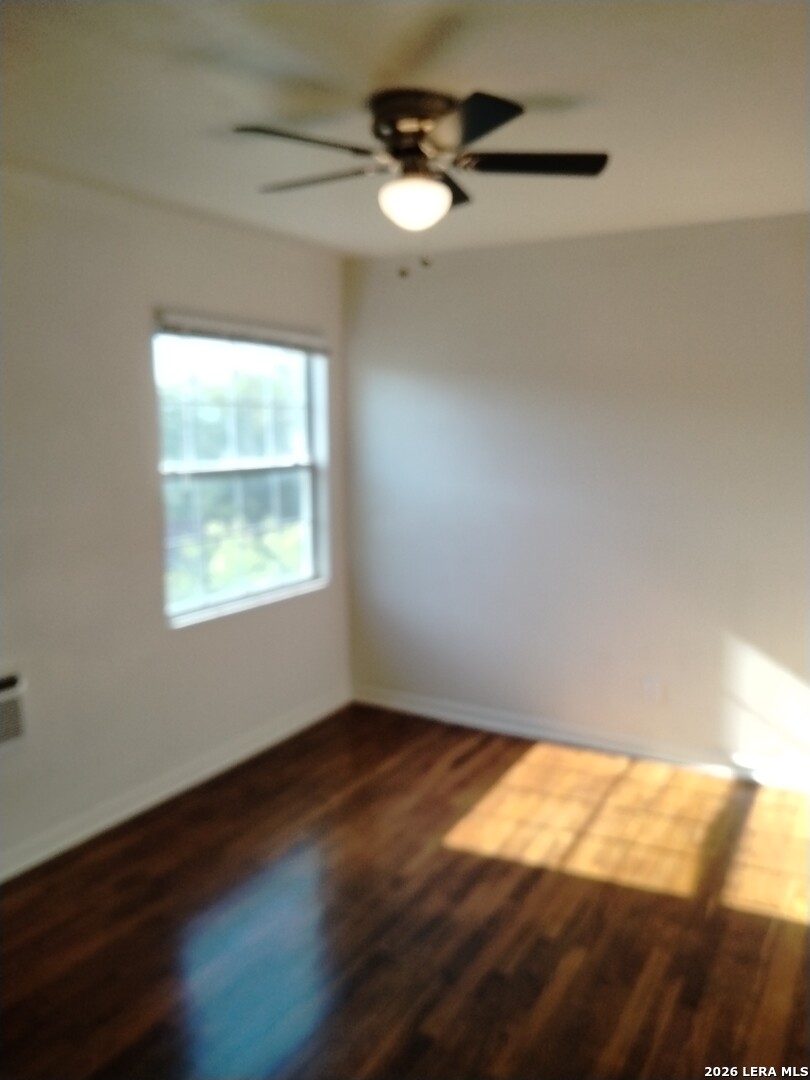1524 W Woodlawn San Antonio TX 78201