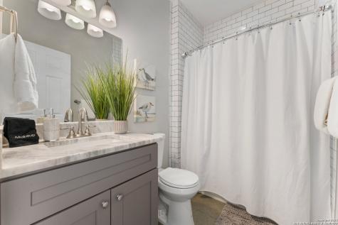 126 Vitra Place San Antonio TX 78210