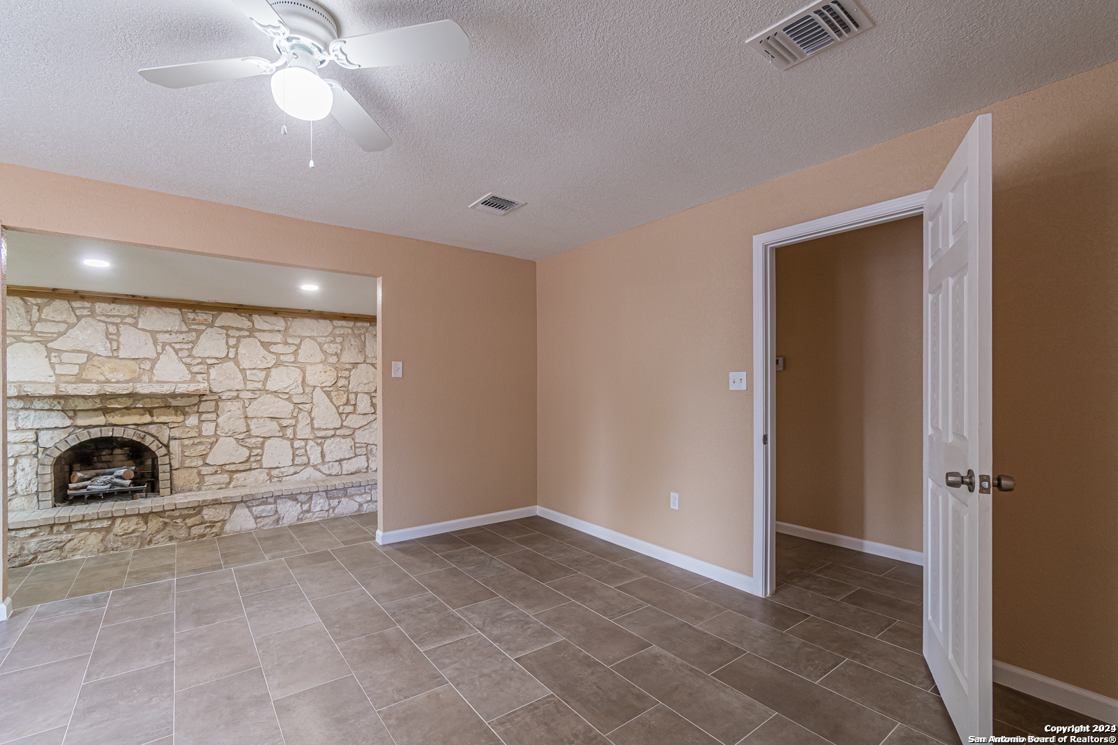 502 S San Manuel Street San Antonio TX 78237