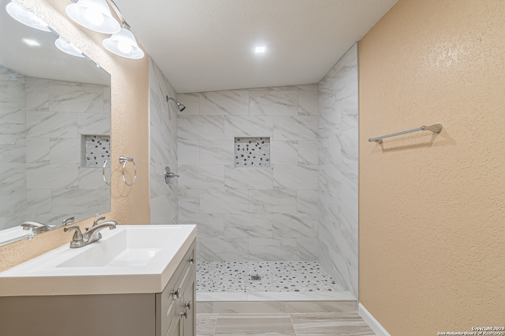 502 S San Manuel Street San Antonio TX 78237
