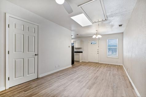 215 Eleanor Avenue San Antonio TX 78209