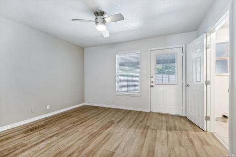 215 Eleanor Avenue San Antonio TX 78209