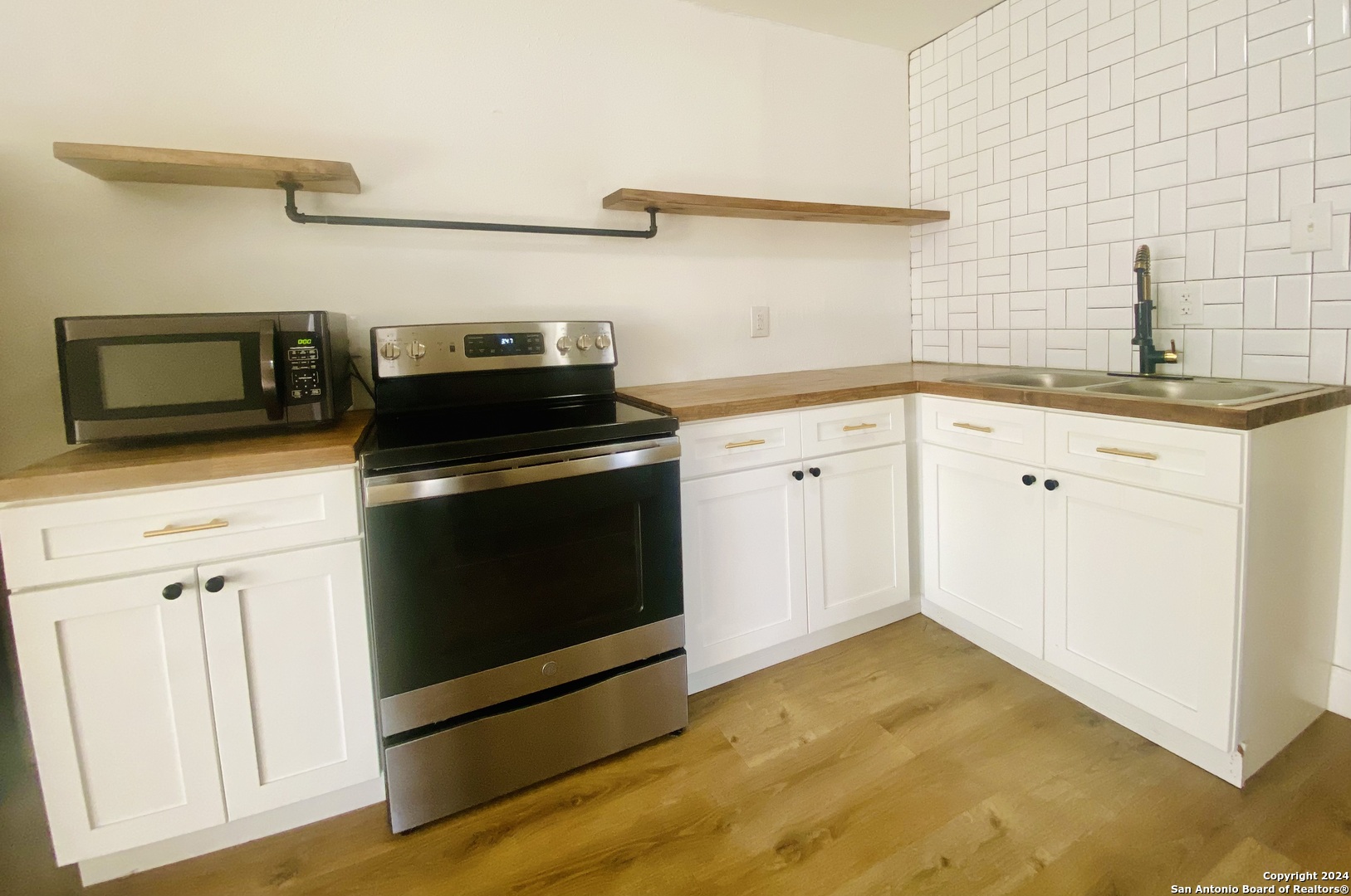 331 Alicia Avenue San Antonio TX 78228