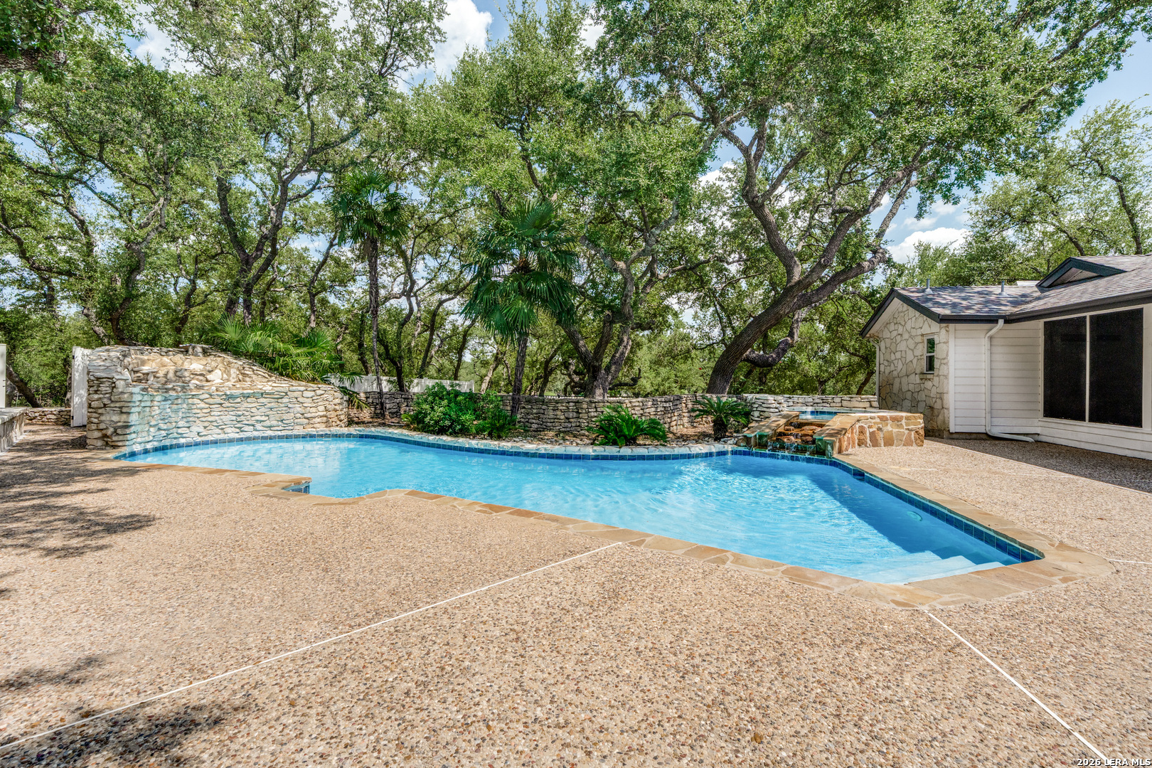 111 E Oak Estates Drive San Antonio TX 78260