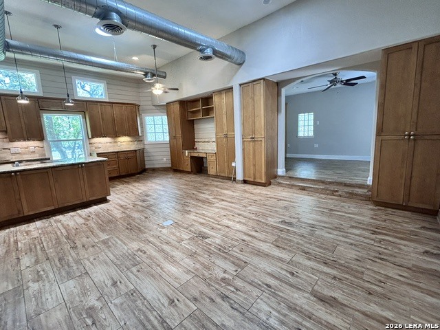 111 E Oak Estates Drive San Antonio TX 78260