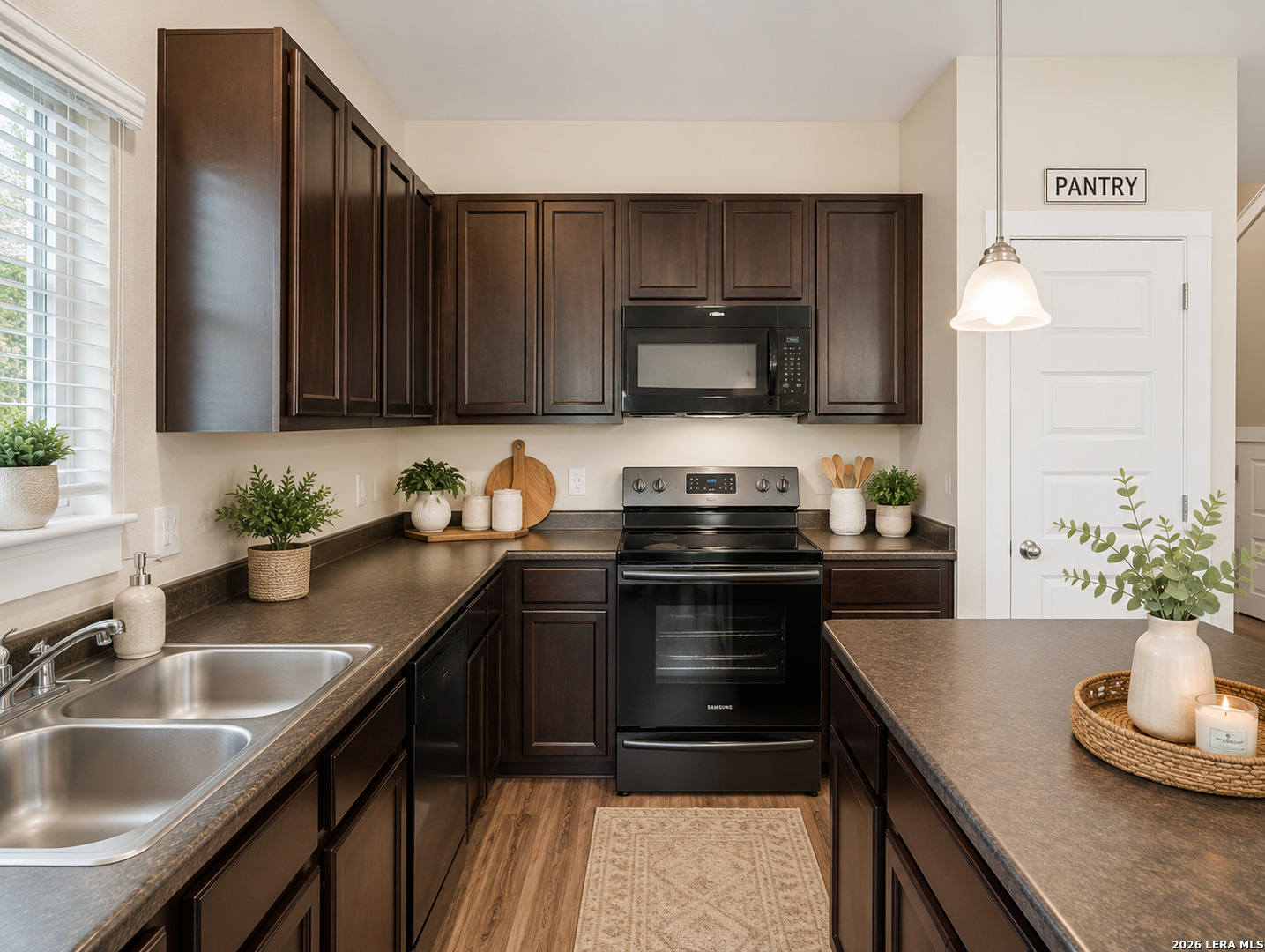 2706 Lake Louise San Antonio TX 78228